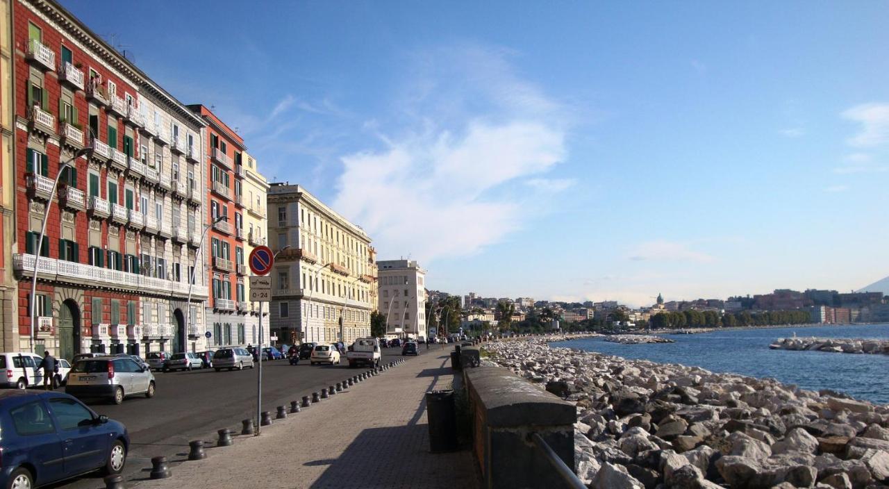 La Branda Hotel Napoli Bagian luar foto