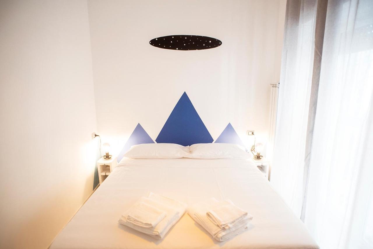 La Branda Hotel Napoli Bagian luar foto